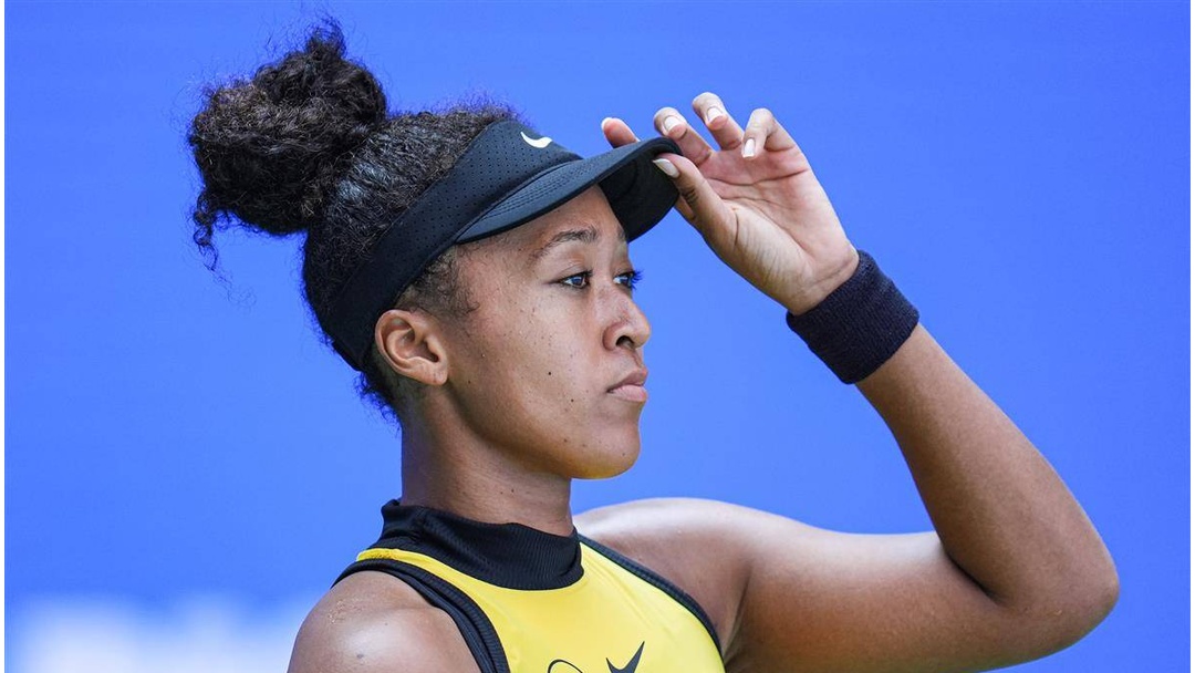 虎扑体育-大坂直美回归赛场，连败首场状态亮眼，曼联观众沸腾！的简单介绍